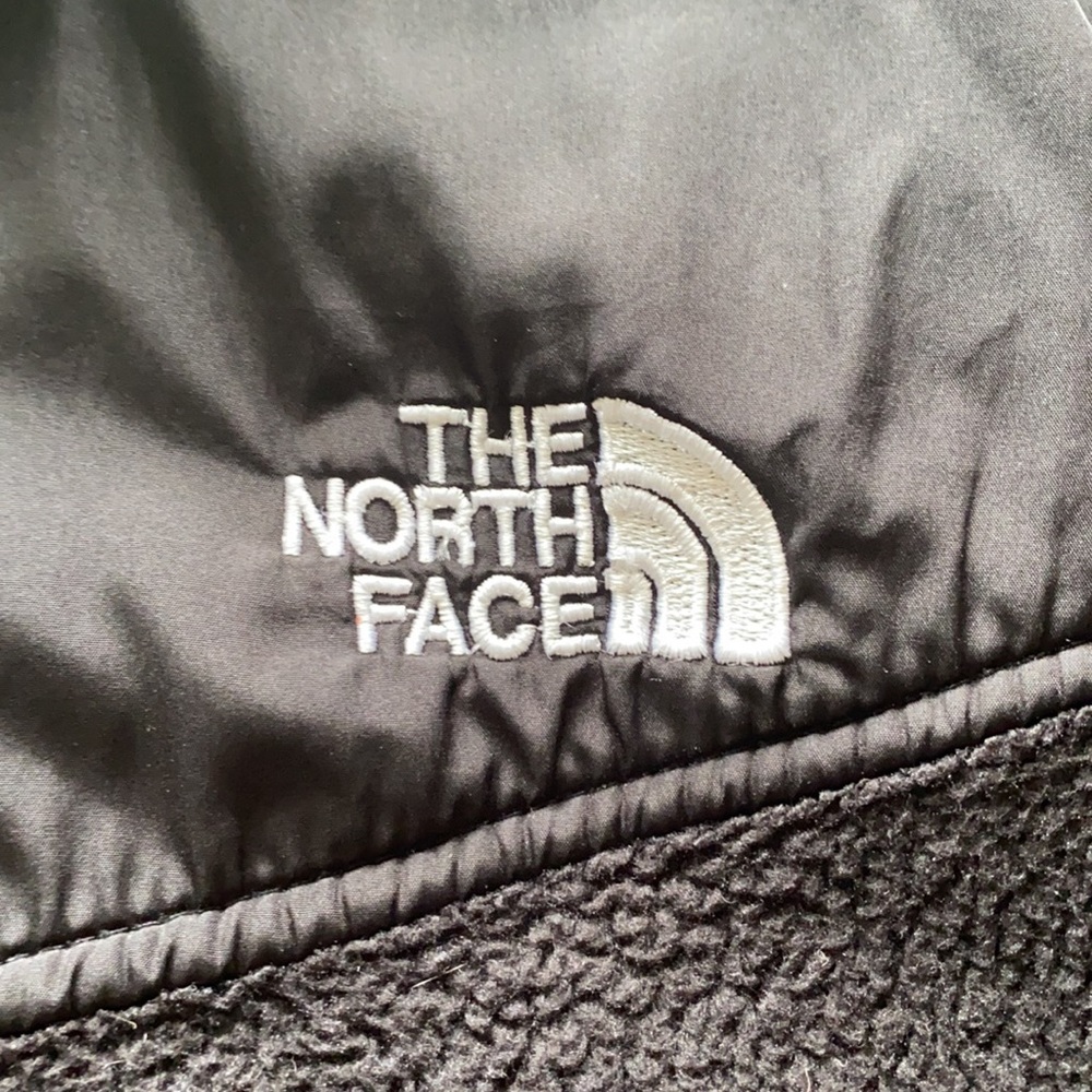 Black North Face Jacket - Picture 2 of 3